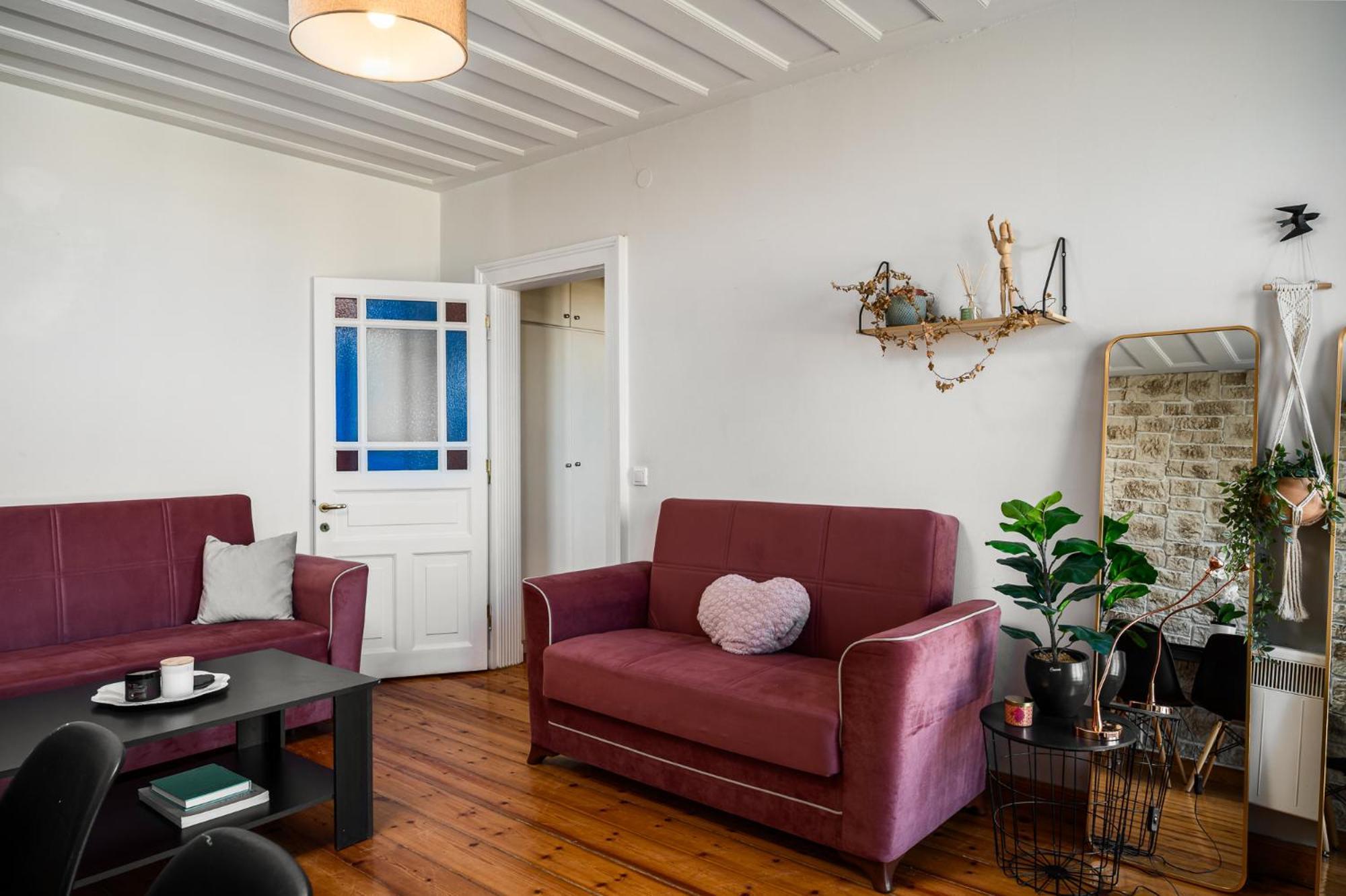 Mantouki Laval Apartment מראה חיצוני תמונה