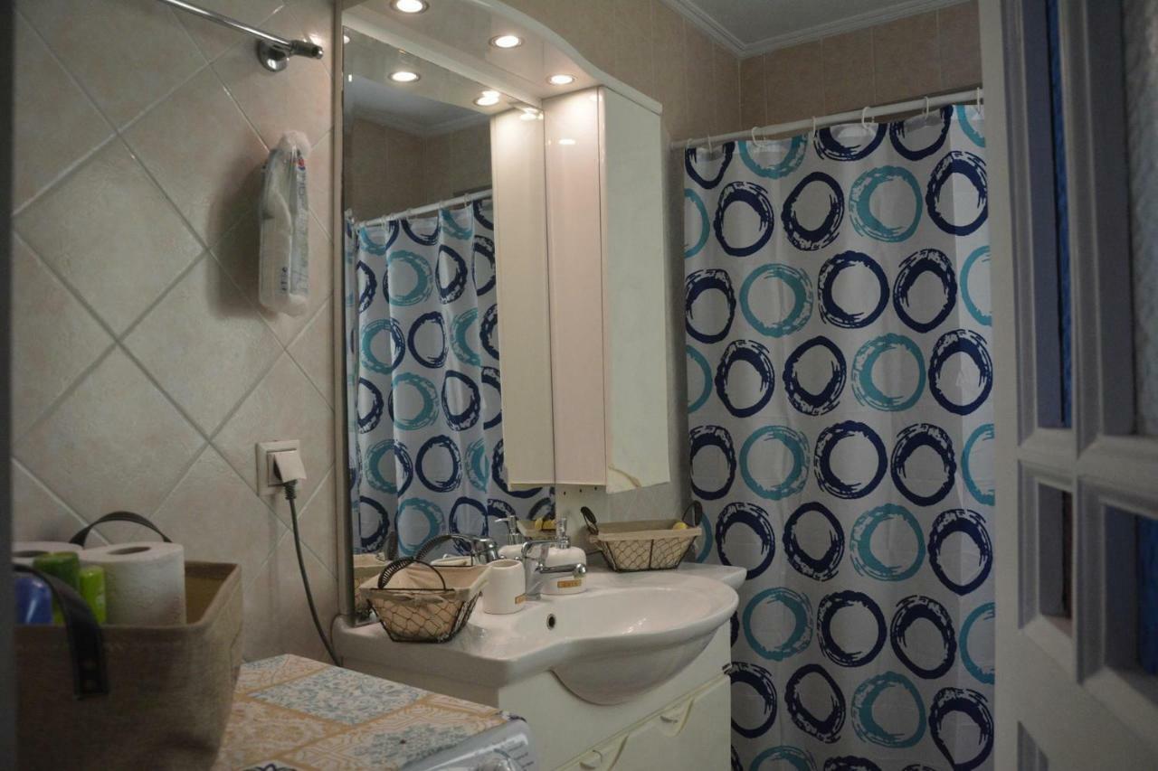Mantouki Laval Apartment מראה חיצוני תמונה